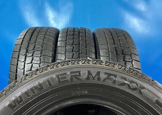 Dunlop Winter Maxx WM02 215/65 R16 98Q