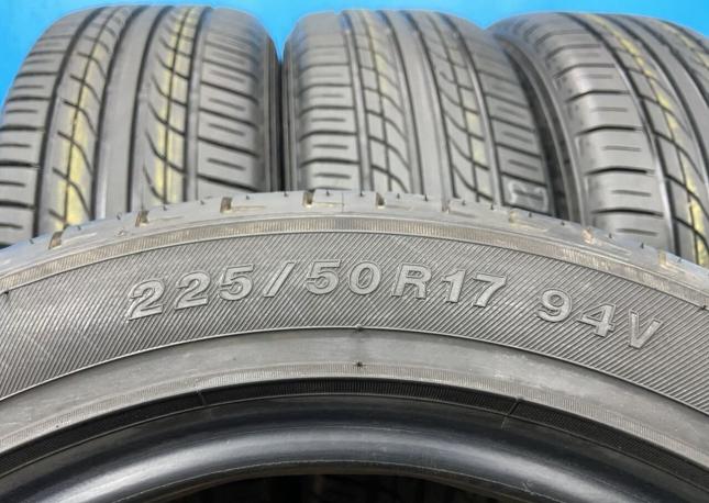 Yokohama DNA Ecos ES300 225/50 R17 94V