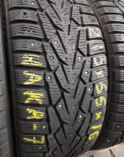 Nokian Tyres Hakkapeliitta 7 215/55 R16 92T