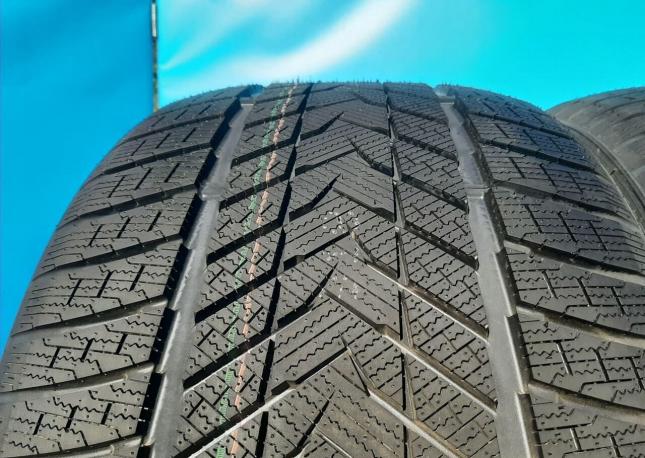 Grenlander IceHawke II 315/35 R20 и 275/40 R20 106V