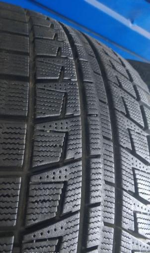 Bridgestone Blizzak Revo2 215/50 R17 92R