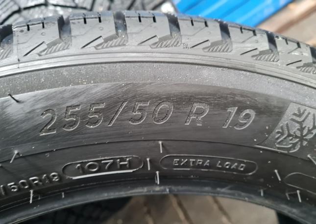 Michelin X-Ice Snow SUV 255/50 R19 и 235/55 R19 107H