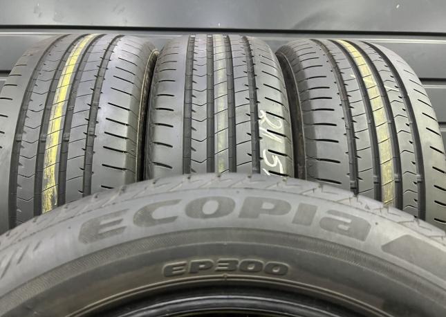 Bridgestone Ecopia EP300 215/55 R17 92V