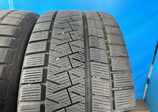 Pirelli Ice Asimmetrico 245/45 R17 99Q