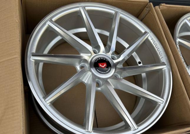 R16 5х114,3 новые диски Vossen CVT арт.00693