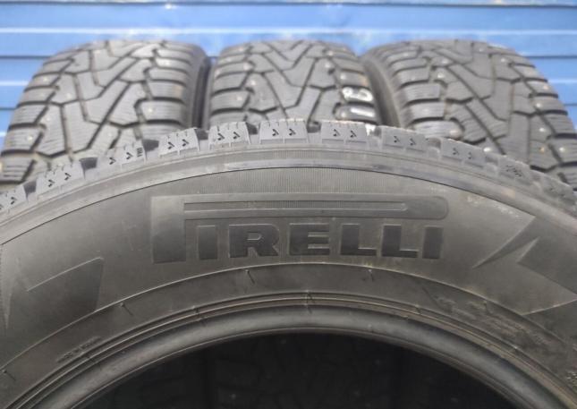 Pirelli Ice Zero SUV 215/65 R17 103T