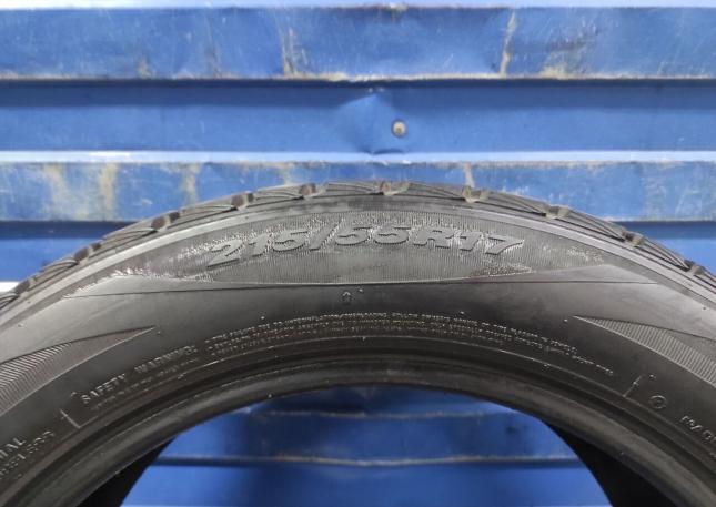 Roadstone Winguard Ice 215/55 R17 94V