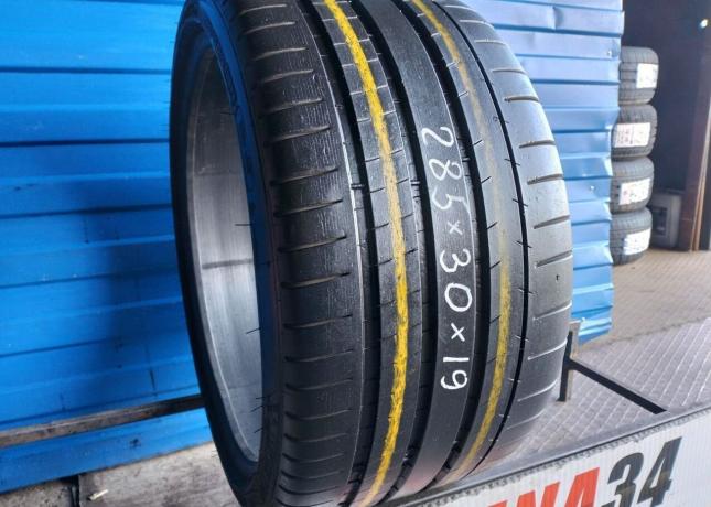 Michelin Pilot Super Sport 285/30 R19 98Y