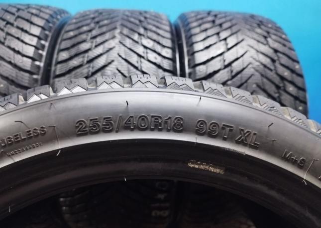 Zmax Winternova Stud II 255/40 R18 99T