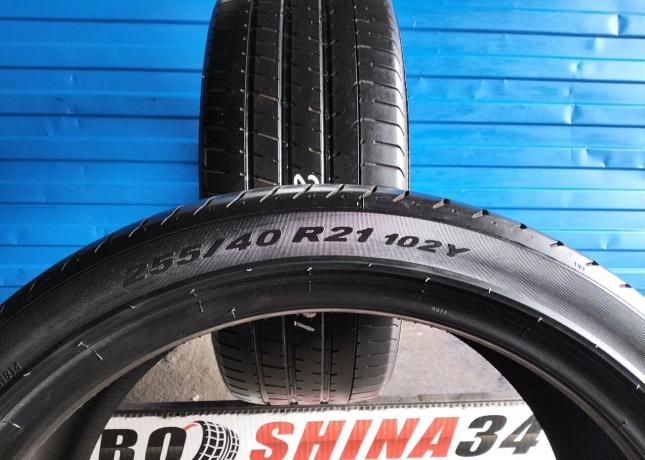 Pirelli P Zero 255/40 R21 102Y