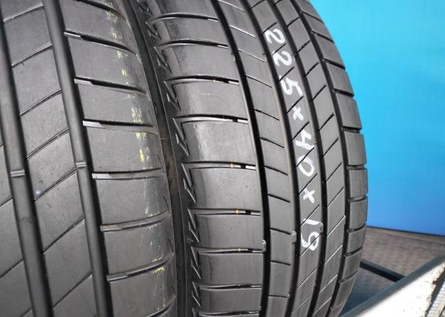 Bridgestone Turanza T005 225/40 R19 93Y