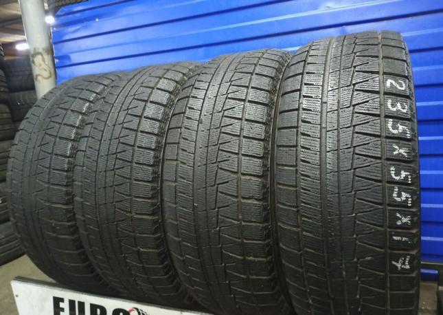 Bridgestone Blizzak Revo GZ 235/55 R17 99T