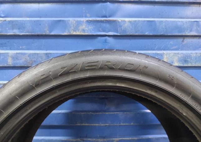 Pirelli P Zero 255/40 R19 100Y