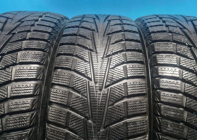 Hankook Winter I&#39;Cept X RW10 235/65 R18 106T