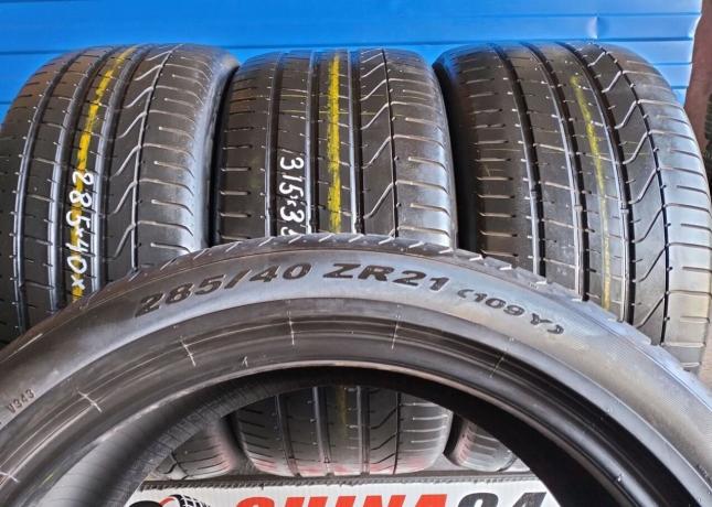 Pirelli P Zero 315/35 R21 и 285/40 R21 109Y