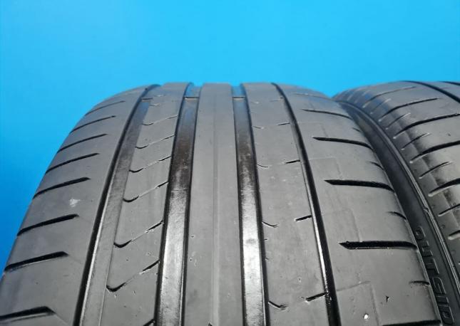 Pirelli P Zero PZ4 265/45 R21 104W