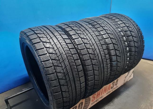 Bridgestone Blizzak VRX 245/45 R17 95S