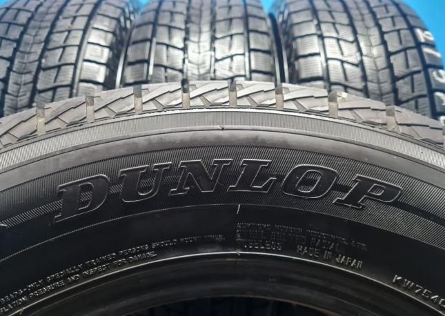 Dunlop Winter Maxx SJ8 215/65 R16 98Q