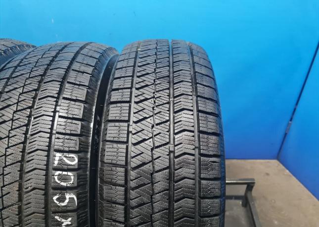 Bridgestone Blizzak VRX2 205/60 R16 92Q