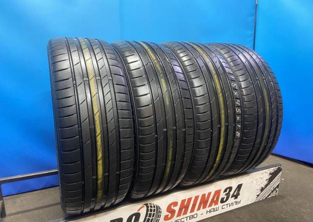 Kumho Ecsta PS71 215/45 R18 93Y