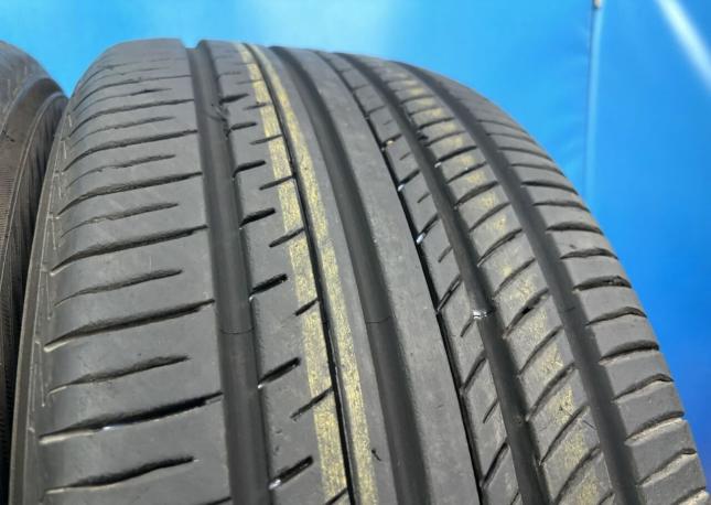 Yokohama Advan dB V552 245/45 R19 98Y