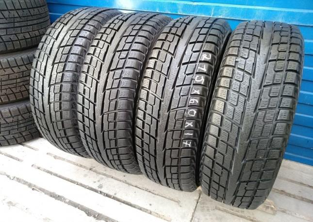 Yokohama Geolandar I/T-S G073 215/60 R17 98V