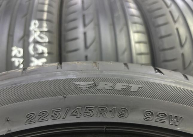 Bridgestone Potenza S001 225/45 R19 92W