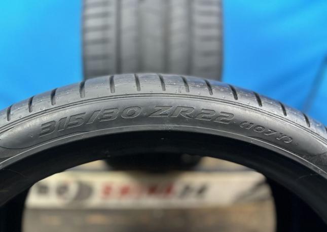 Pirelli P Zero PZ4 315/30 R22 107Y