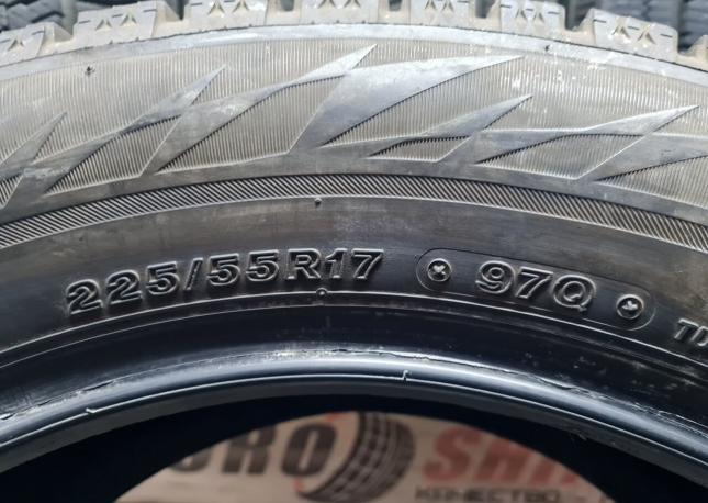 Bridgestone Blizzak VRX2 225/55 R17 97Q