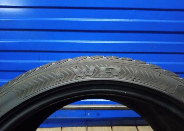 Nokian Tyres WR 295/30 R19 100V