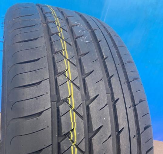 iLink Thunder U09 235/40 R19 96W