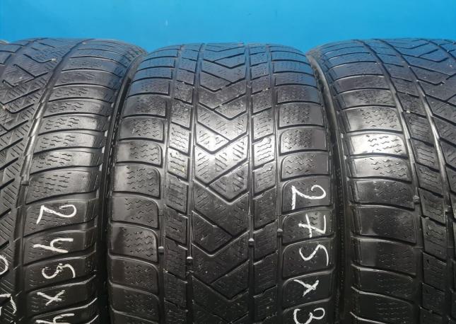 Pirelli Winter Sottozero 245/40 R19 и 275/35 R19 98V