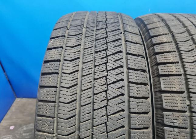 Bridgestone Blizzak VRX2 225/55 R17 97R