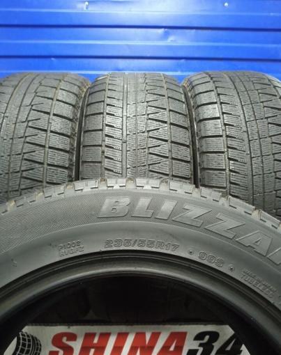 Bridgestone Blizzak Revo GZ 235/55 R17 99S