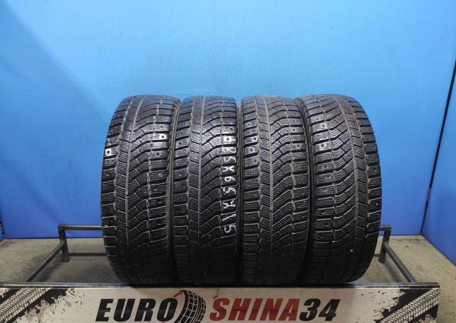 Viatti Bosco Nordico V-523 185/65 R15 86Q