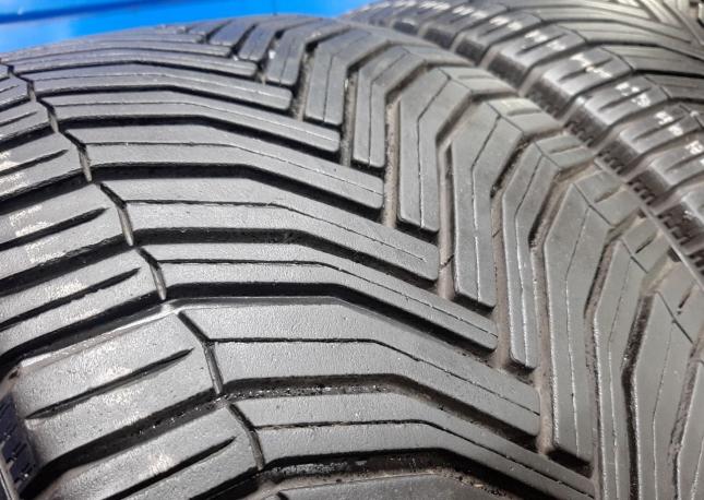 Michelin CrossClimate 245/35 R19 93Y