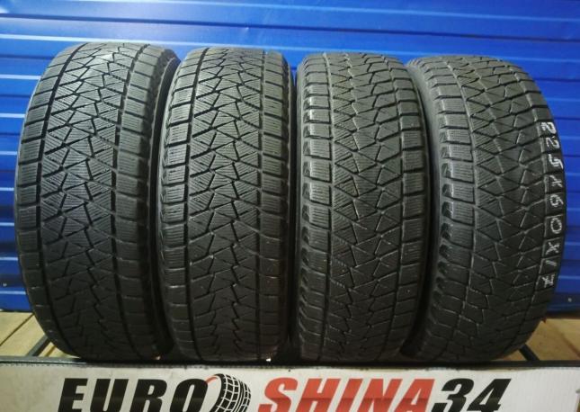 Bridgestone Blizzak DM-V2 225/60 R17 99T