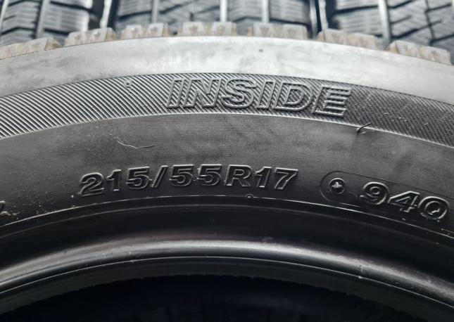 Bridgestone Blizzak VRX2 215/55 R17 94Q