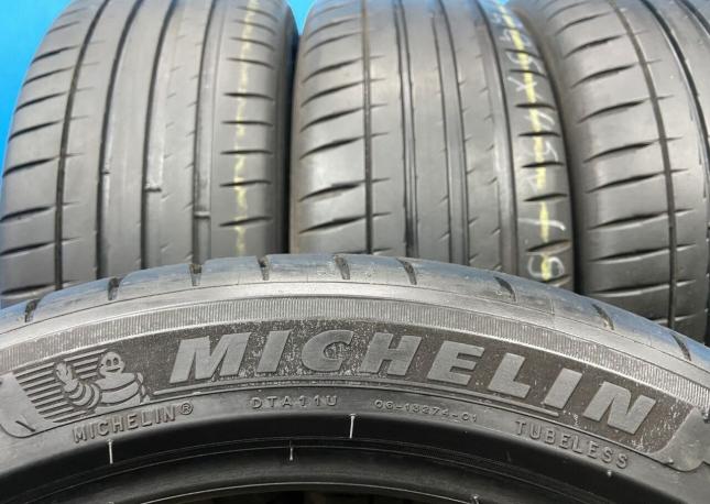 Michelin Pilot Sport 4 225/45 R19 96W