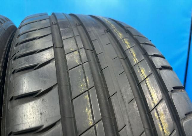 Michelin Latitude Sport 3 235/55 R19 102W