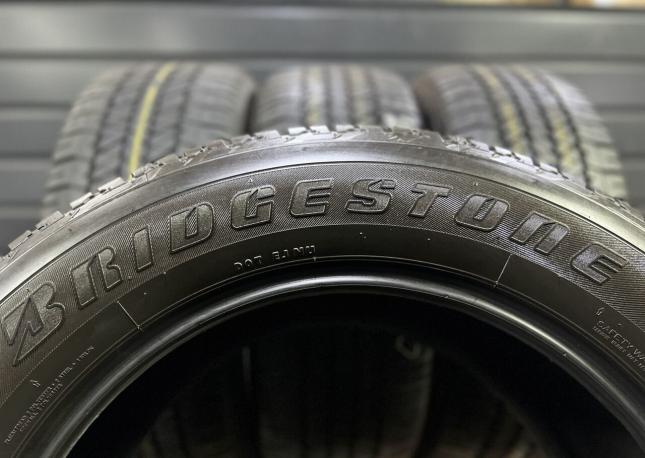 Bridgestone Dueler H/T 684II 275/60 R20 120H