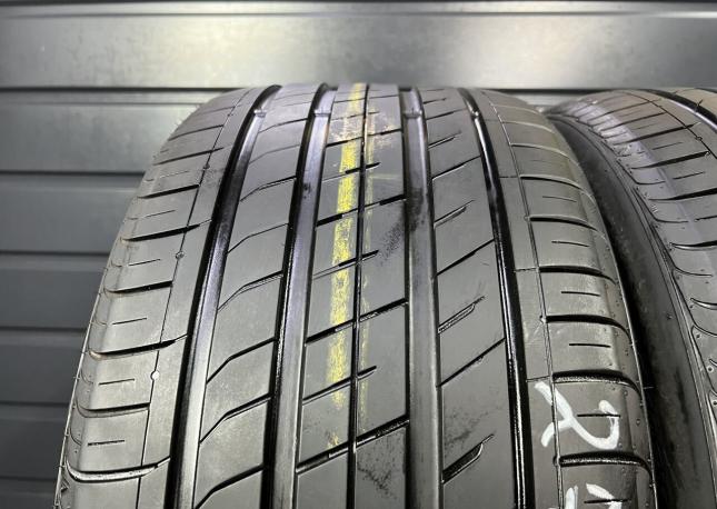 Nexen N&#39;Fera SU1 275/35 R20 102Y