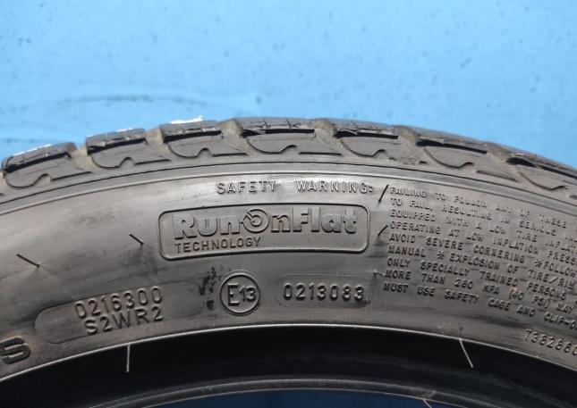 Goodyear UltraGrip 8 245/45 R18 100W