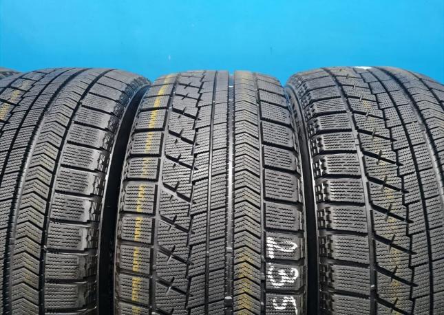 Bridgestone Blizzak VRX 235/50 R18 97Q