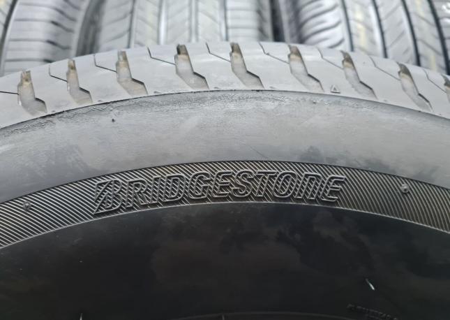 Bridgestone Ecopia H/L 001 235/70 R16 106H