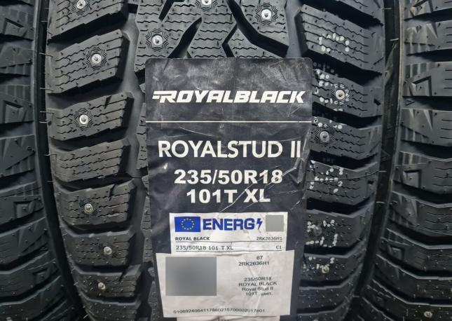 Royal Black Royal Stud II 235/50 R18 101T