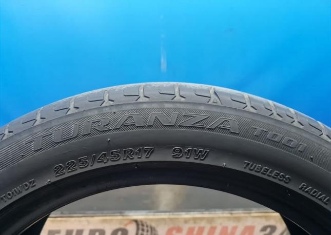 Bridgestone Turanza T001 225/45 R17 93W