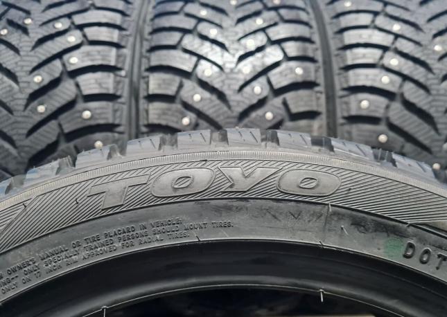 Toyo Observe Ice-Freezer 225/45 R17 91T