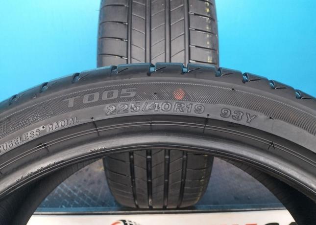 Bridgestone Turanza T005 225/40 R19 93Y