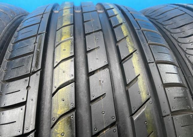 Roadstone N&#39;Fera SU1 235/50 R18 101W